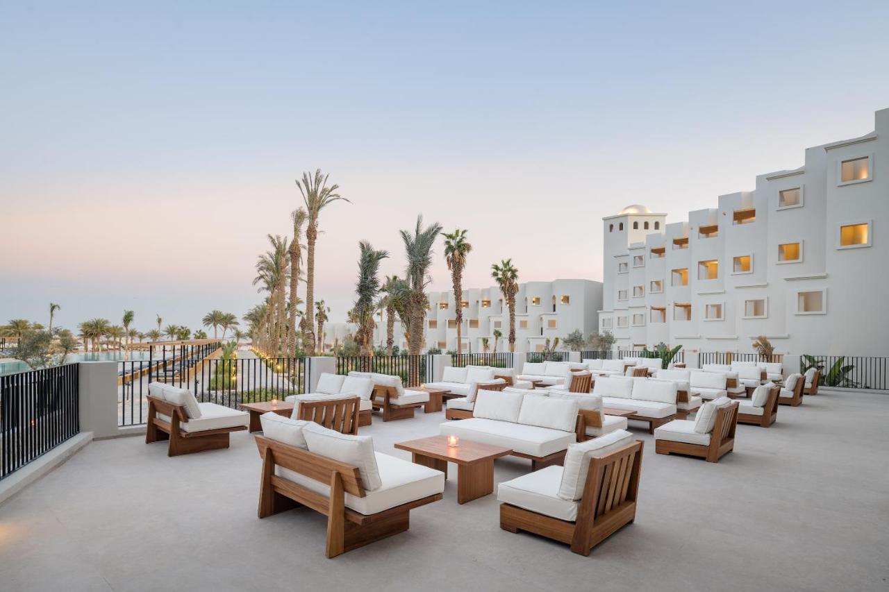 Serry Beach Resort Gurdaka Kültér fotó