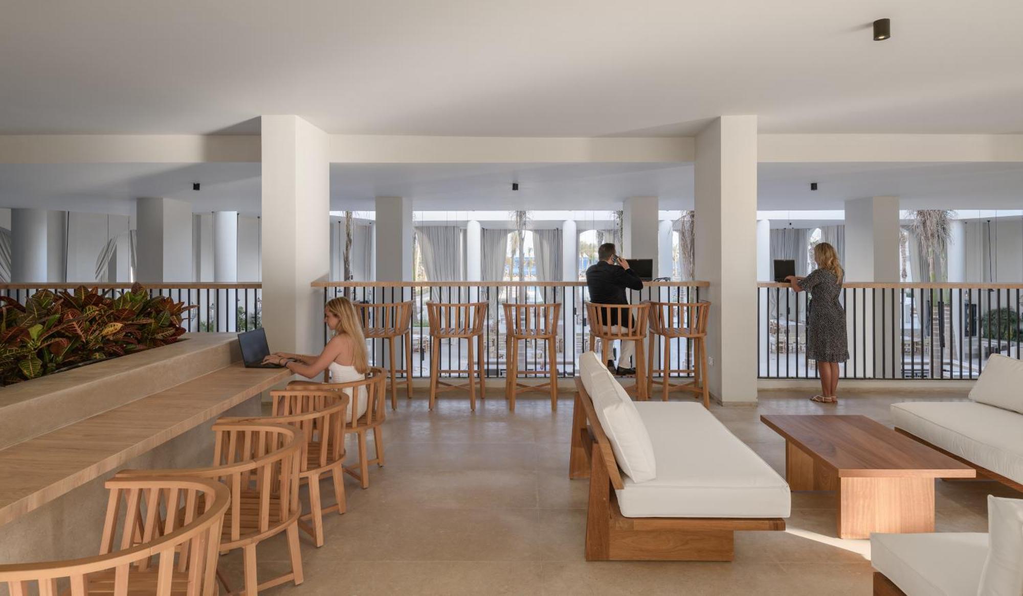 Serry Beach Resort Gurdaka Kültér fotó