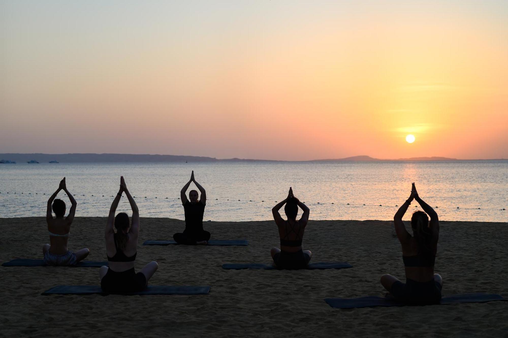 Serry Beach Resort Gurdaka Kültér fotó